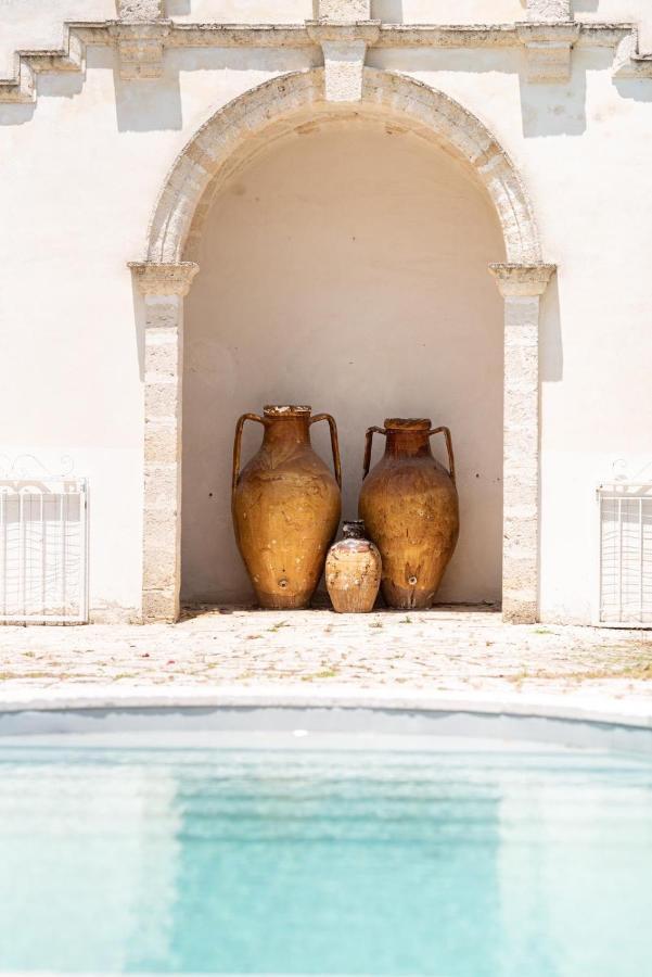 Villa Encantamiento - Dimora Gelsomino - Masseria Storica Nel Cuore Della Puglia Con Piscina Latiano Buitenkant foto