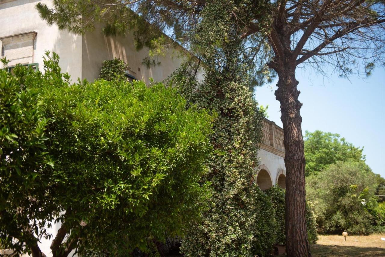 Villa Encantamiento - Dimora Gelsomino - Masseria Storica Nel Cuore Della Puglia Con Piscina Latiano Buitenkant foto