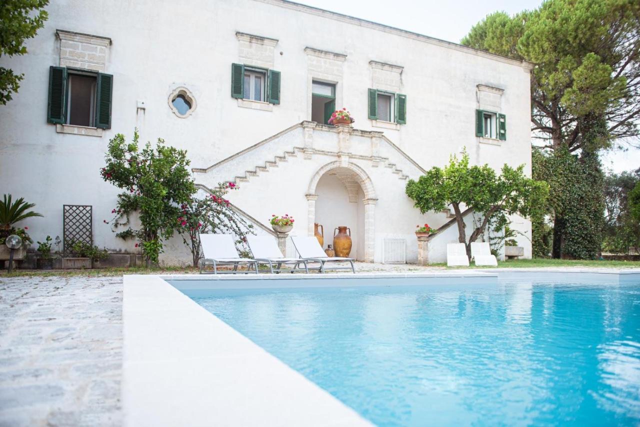 Villa Encantamiento - Dimora Gelsomino - Masseria Storica Nel Cuore Della Puglia Con Piscina Latiano Buitenkant foto